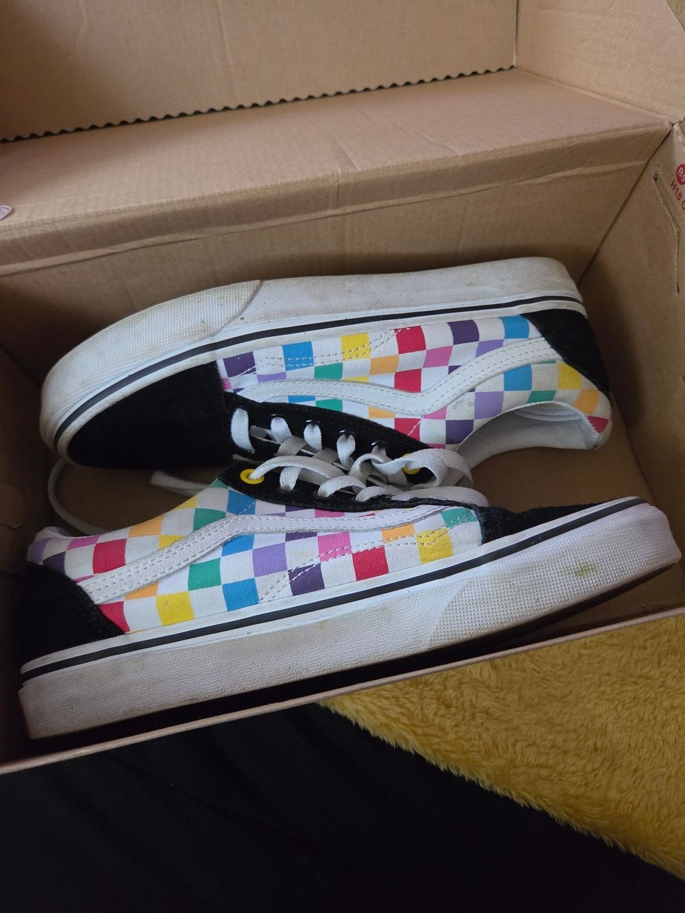Vans rainbow checkered low